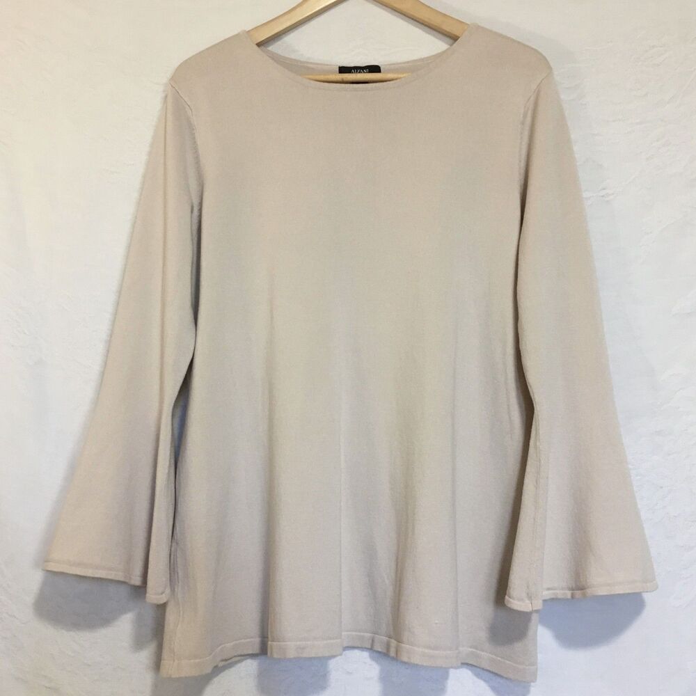 Cream Beige Bell Sleeve Sweater Fine Knit Crewneck Alfani M Cozy Minimalist